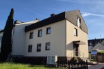 Drei Etagen mit Garagen in Urbar
